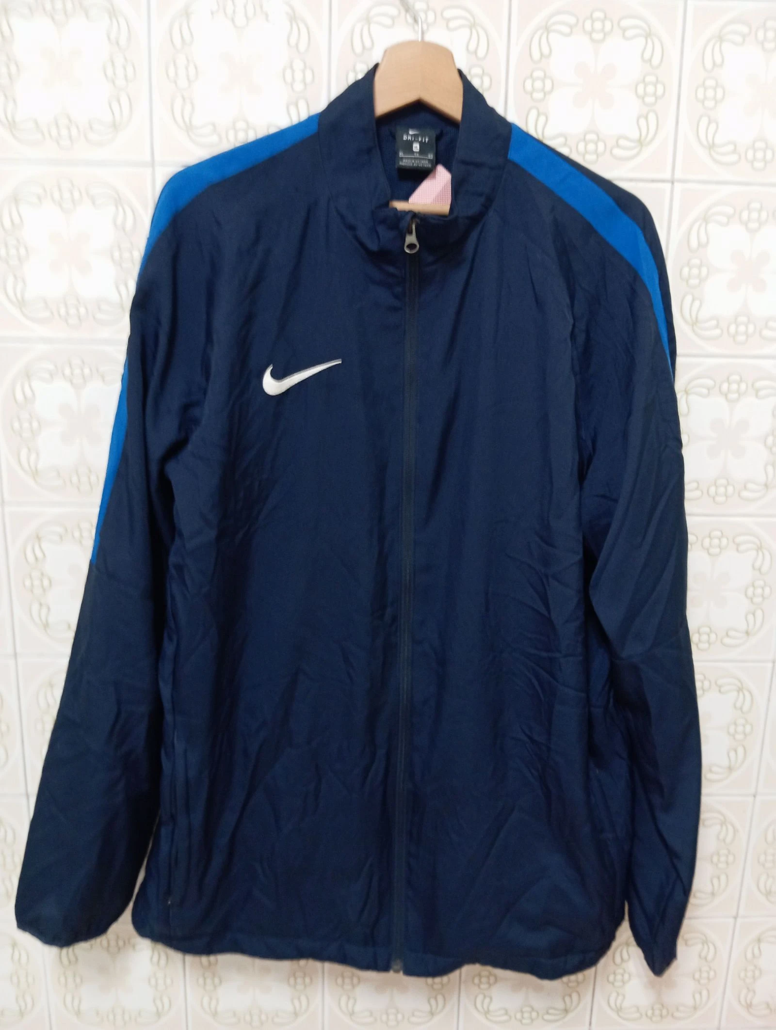 Chaqueta Nike Dri-Fit talla XL